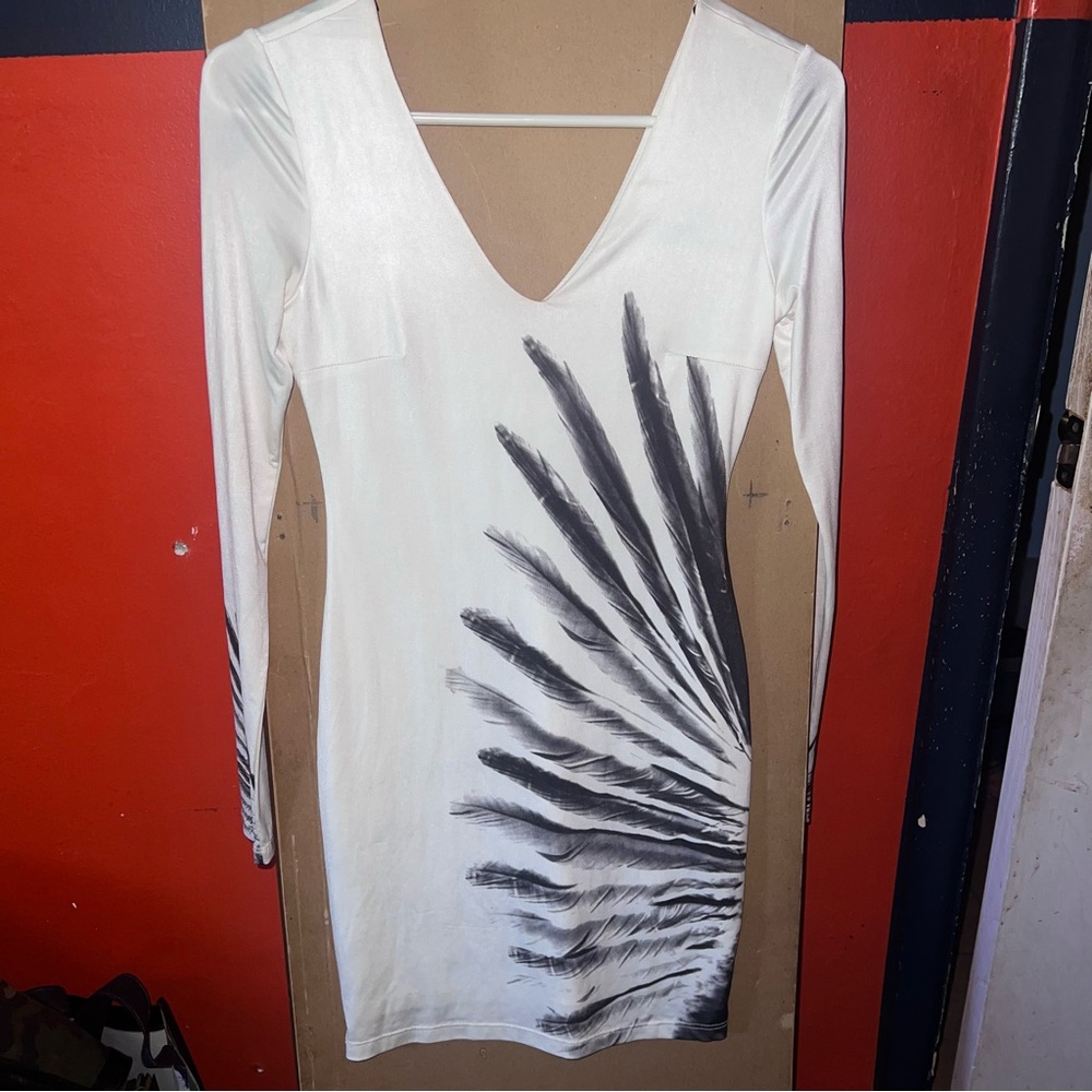 Bebe Cream and Black Long Sleeve Dress